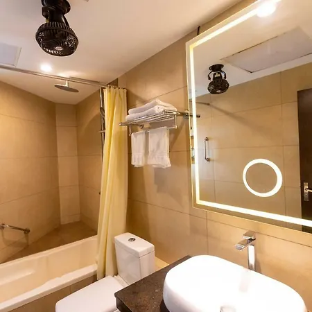 Hotel Godwin - Colaba Mumbai Exterior photo